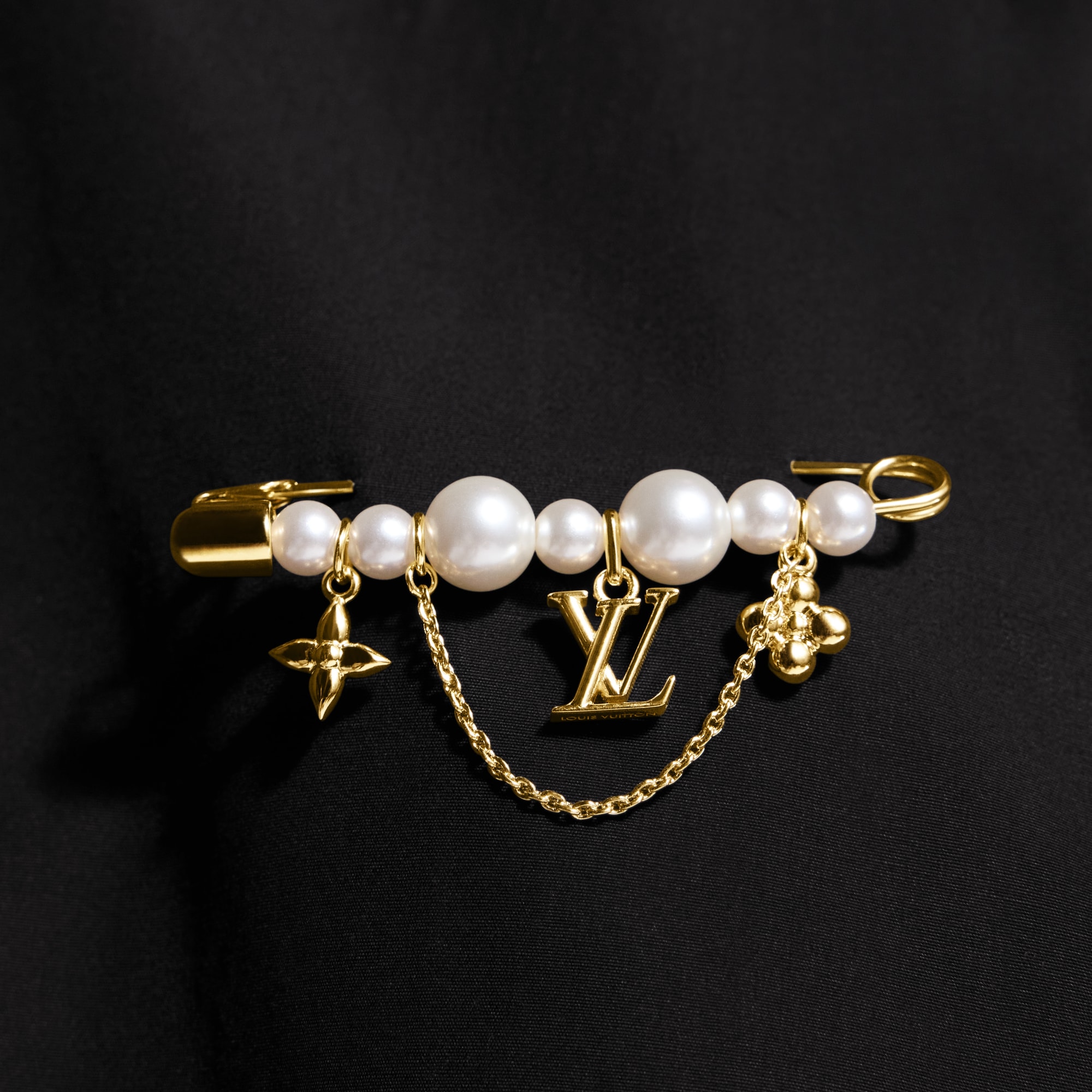 Pearl River Brooch S00 - Women - Fashion Jewelry | LOUIS